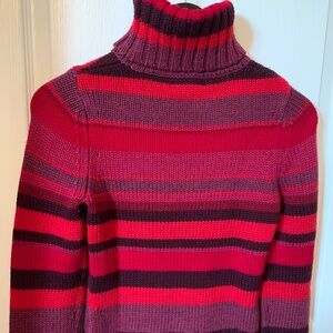 MERINO RED STRIPED WOOL TURTLENECK SWEATER - SOFT AND FITTED - SIZE PP